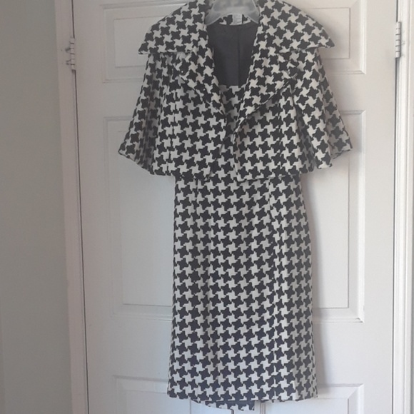 Newport News Dresses & Skirts - Newport News dress and jacket set
